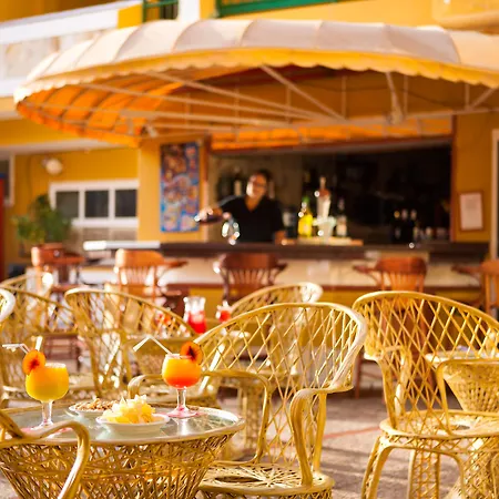 Caleta Garden-3