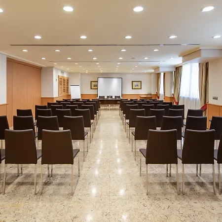 Hotel Praga-3