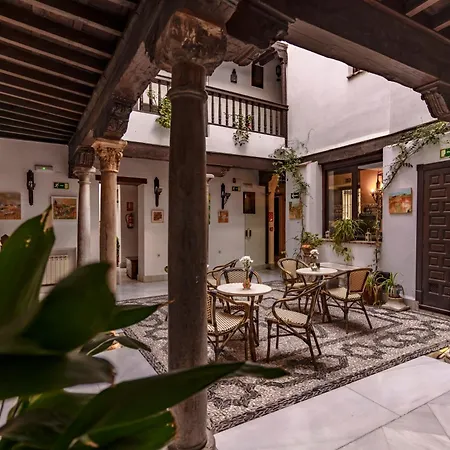 Casa Del Capitel Nazari-3