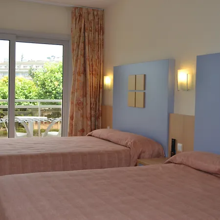Caprici Beach Hotel & Spa-2