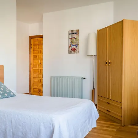Hotel Surfances-2