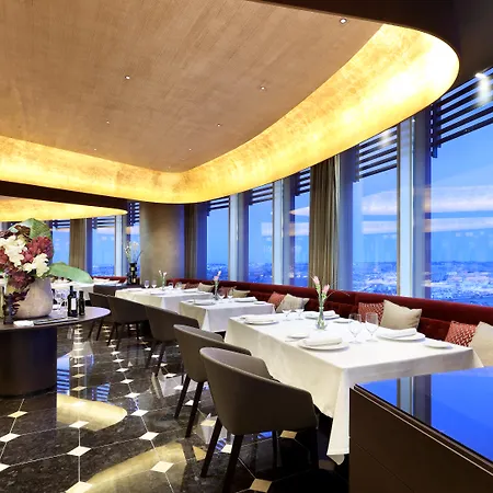 Eurostars Torre Sevilla-3