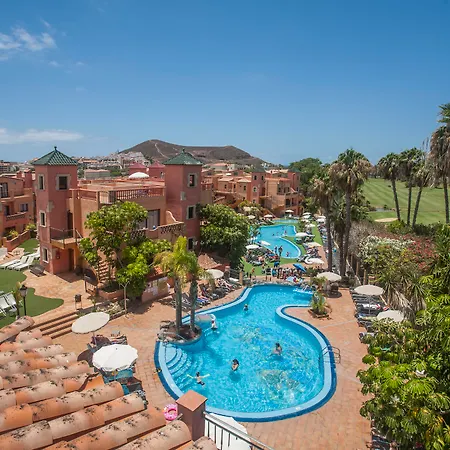 Villa Mandi Golf Resort-3