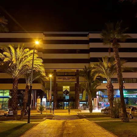 Hotel Zentral Center - Adults Only-2