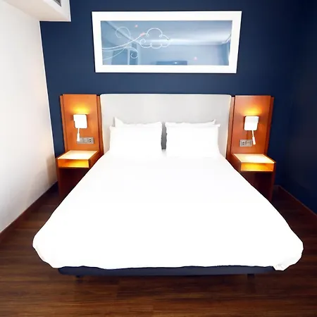 Travelodge Madrid Coslada Aeropuerto-3