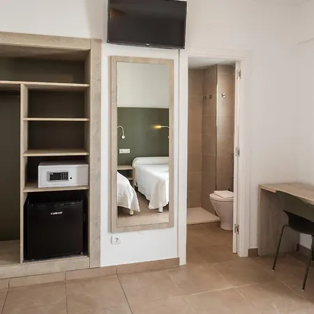 Hostal Alicante-3