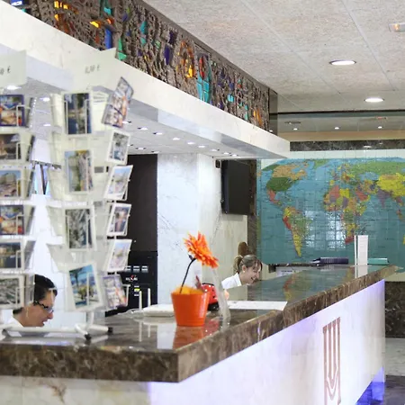Hotel Univers-2