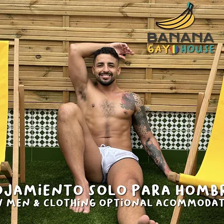 Banana Gay House - Only Men-3