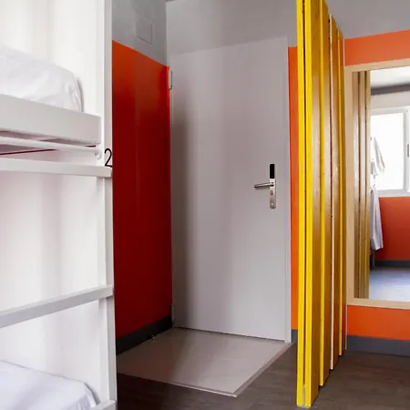room00 Valencia Hostel-2