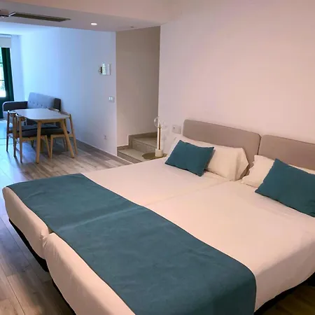 Hotel Pombal Rooms-2