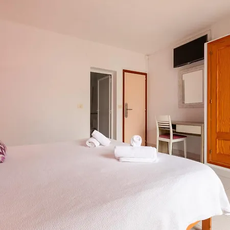 Hostal Mari-2