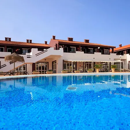 Nuramar Aparthotel-2