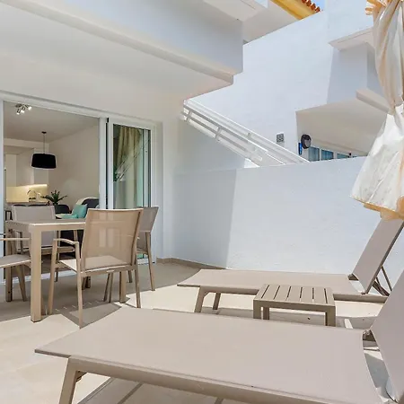 Wyndham Residences Golf Del Sur-2