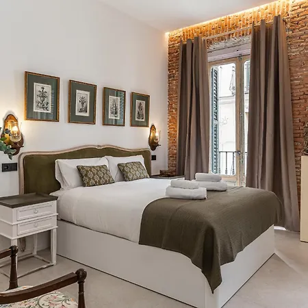 Queen'S House Chueca Madrid-2