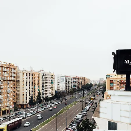 Hotel Malcom And Barret-2
