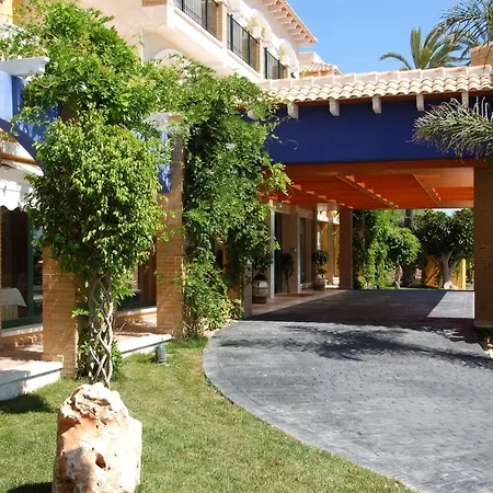 Hotel La Laguna Spa & Golf-2