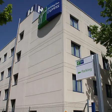 Holiday Inn Express San Sebastian De Los Reyes By Ihg-2