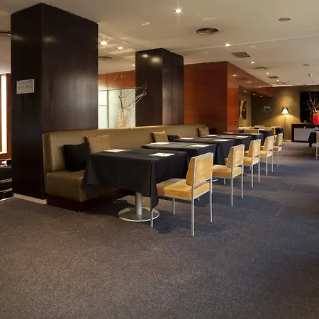 Ac Hotel Los Vascos By Marriott-2