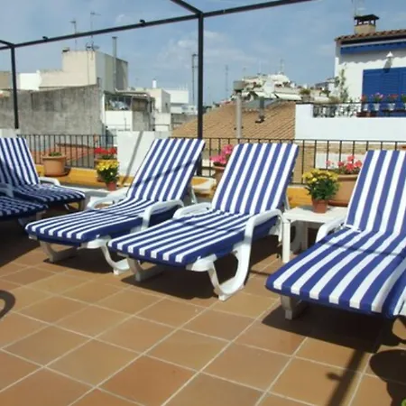 Hotel Montserrat-3