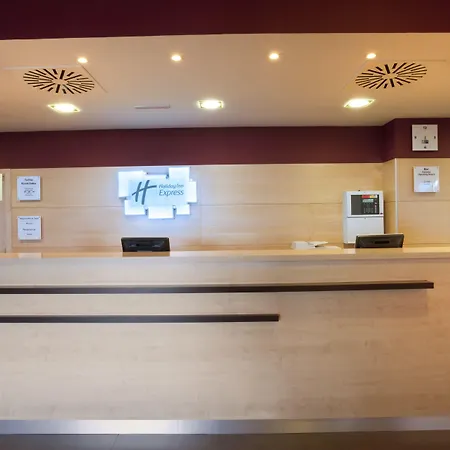 Holiday Inn Express Madrid-Getafe By Ihg-3