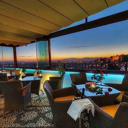 Hotel Mirador Arabeluj-3