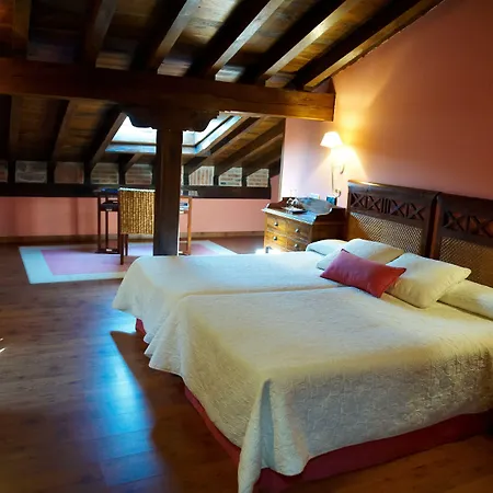 La Casona De Revolgo-2