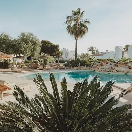 Lago Resort Menorca - Villas & Bungalows Del Lago-3