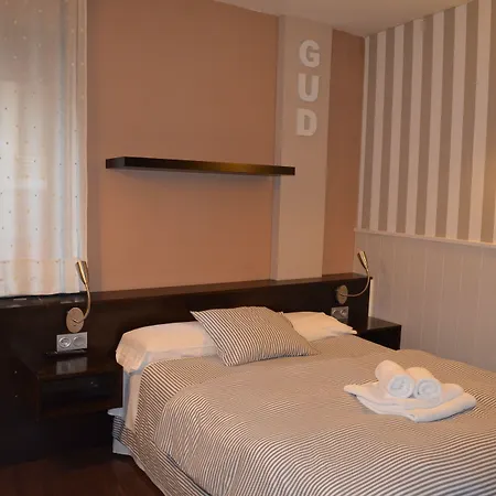 Hostal Gud Salamanca-2