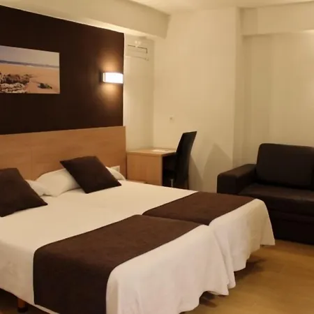 Hostal Rocamar-3