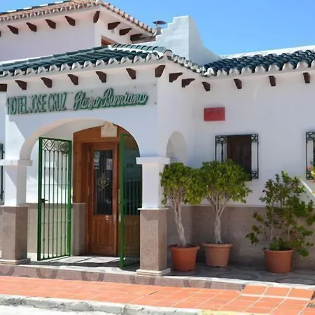 Hotel Jose Cruz-3