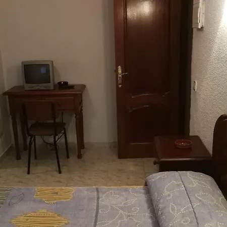 Hostal La Embajada-3