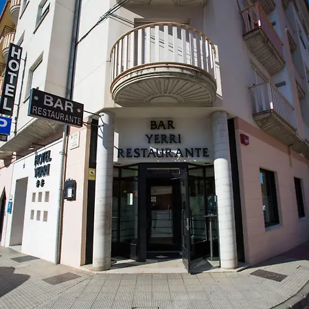 Hotel Yerri-2