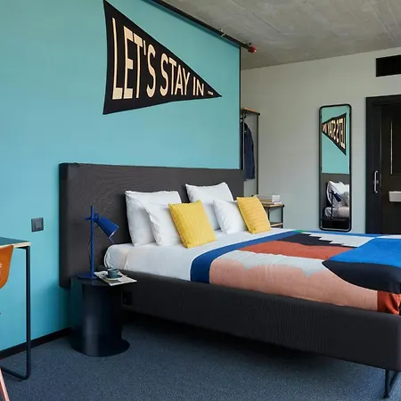 The Social Hub Madrid 4 Star-2