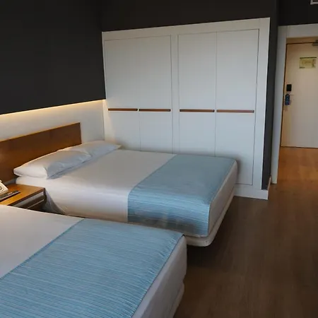 Hotel Brisamar Suites-2