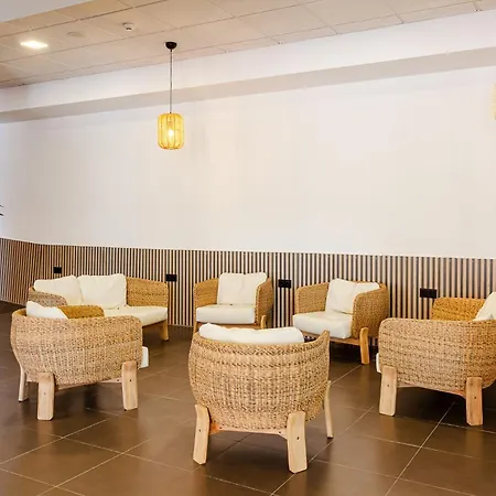 Hotel Bon Repos-3