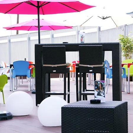 Hotel Crowne Plaza Madrid Airport-3