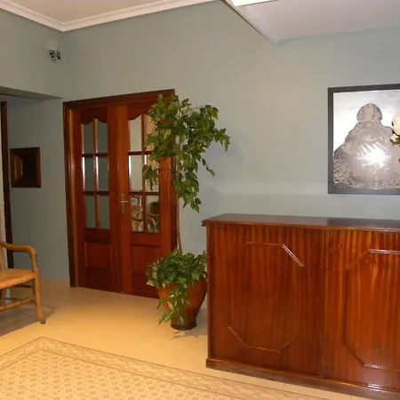 Hostal El Catalan-2