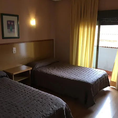 Hotel Avenida Leganes-3