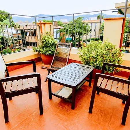 Garden House Hostel Barcelona By Feetup Hostels-3
