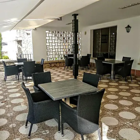 Hotel Las Cigueenas-3