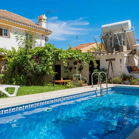 At Home In Malaga Stay & Solo Travellers-3