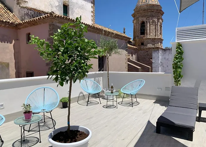 San Lorenzo Apartamentos y Suites