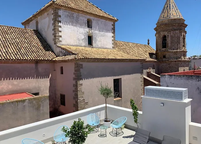 San Lorenzo Apartamentos y Suites