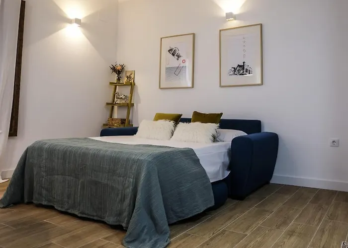 La Moma Apartments & Room