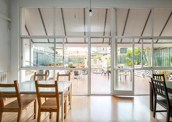 Fabrizzios Terrace Hostel