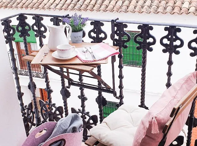 Apartamentos San Francisco - Centrico