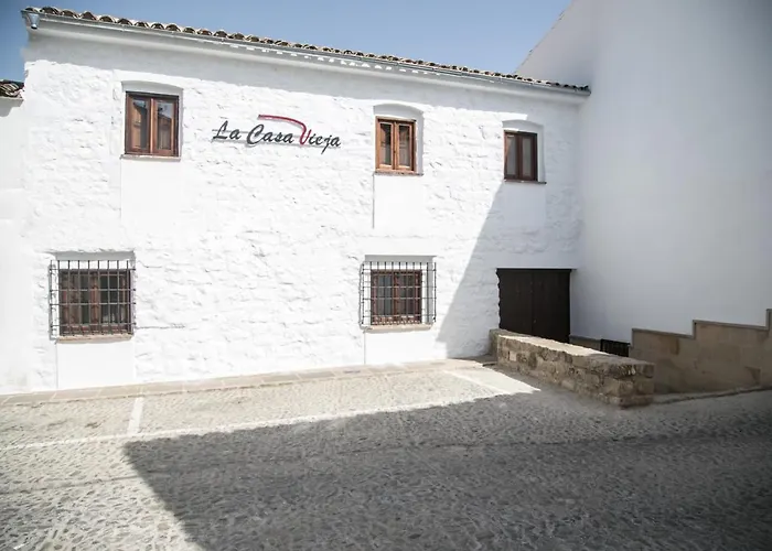 Apartamentos Turísticos La Casa Vieja