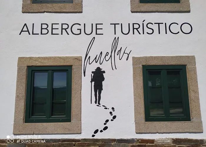 Huellas Albergue-Turístico