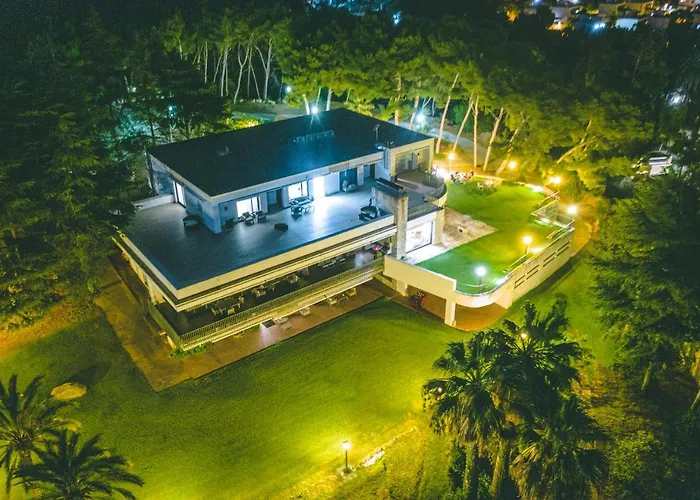 Casa Vila Reyes