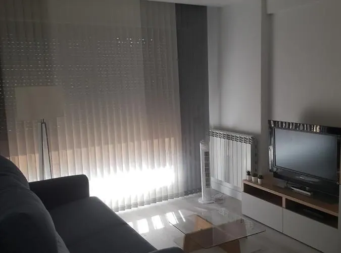 Ordoño II Suites con Aire Acondicionado y Wifi